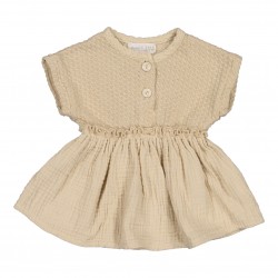 Robe de bébé sans manches