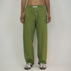 Calça comprida modelo Oliver