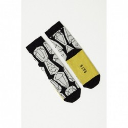 Epel model semi-high socks