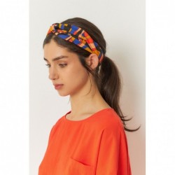 Guri-gots model tiara