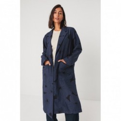 Aia model blazer