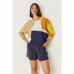 Suéter largo de manga...