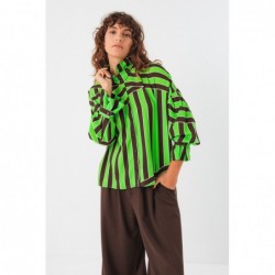 Loose-fitting, long-sleeved...