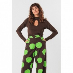 Long-sleeved, high-neck...