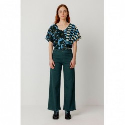 Wijde, rechte broek, model...