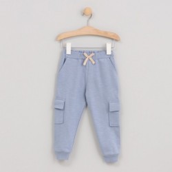 Pantalón bolsillos...