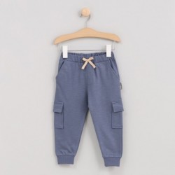 Pantalón bolsillos...