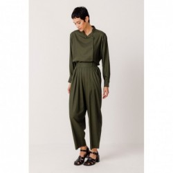 Pantalon long et ample...