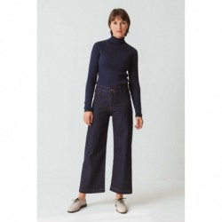 Straight-leg, high-waisted...